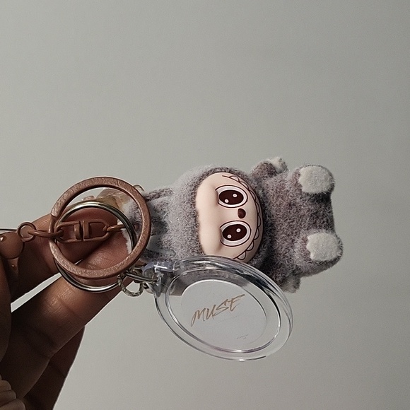 Key chains - Picture 2 of 7